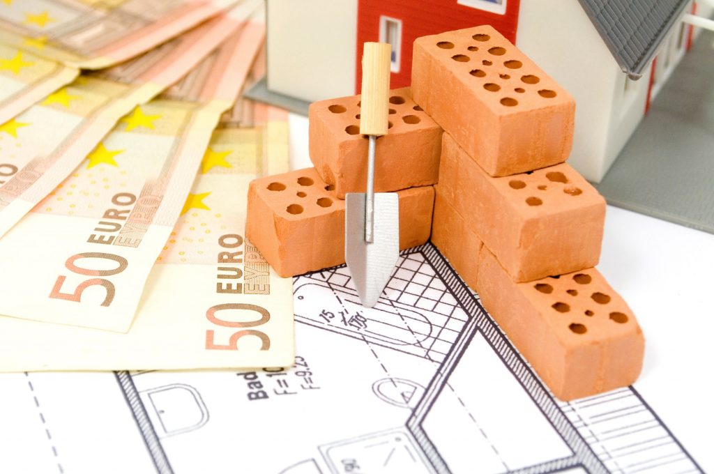 Ausreichend Eigenkapital für den Hausbau